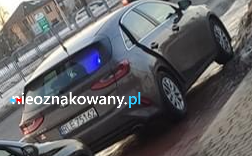 Nieoznakowany radiowóz Kia Ceed — Stalowa Wola